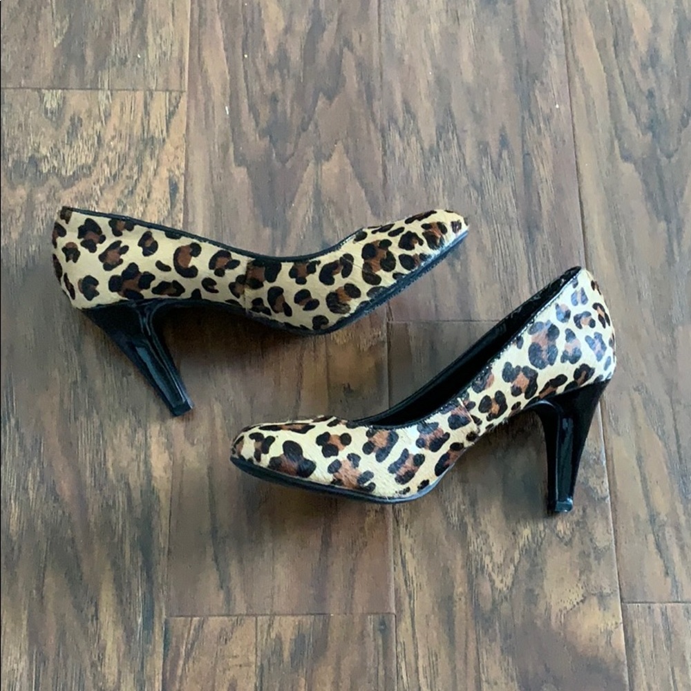 Merona Leopard Print Pumps